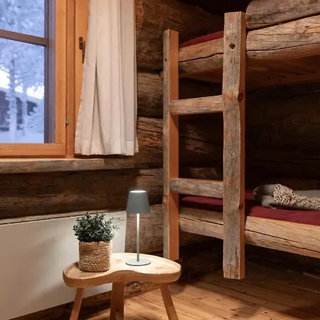 Silver Pines * Ruka